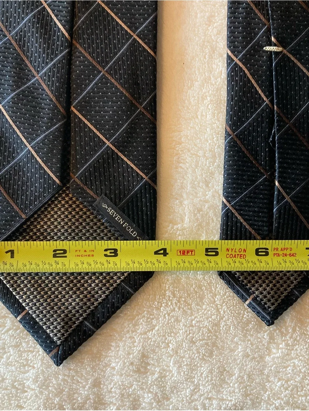 Michelsons of London fold luxury